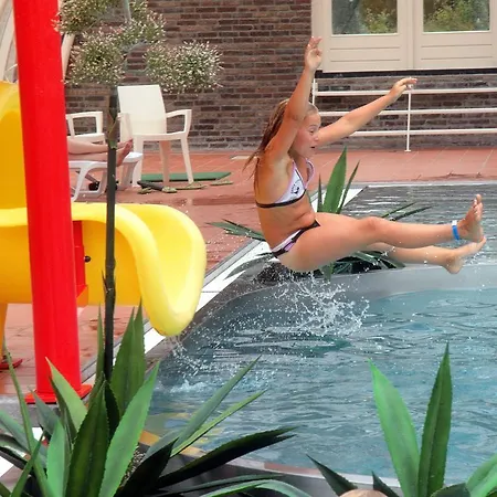 Bungalowpark Herperduin База отдыха