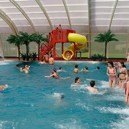 Bungalowpark Herperduin База отдыха *